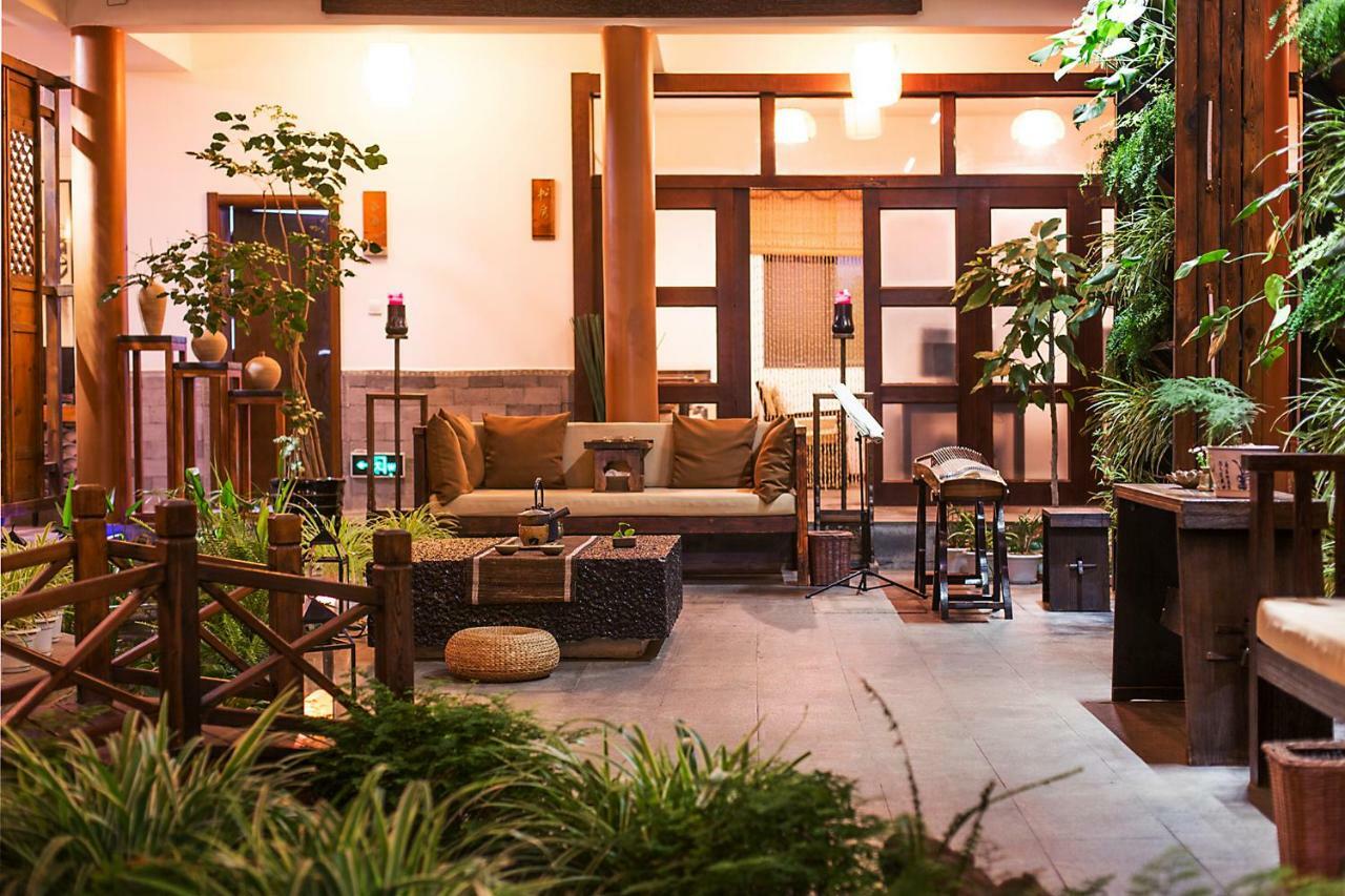 Готель Dali Yanyuan Mountain Retreat Екстер'єр фото