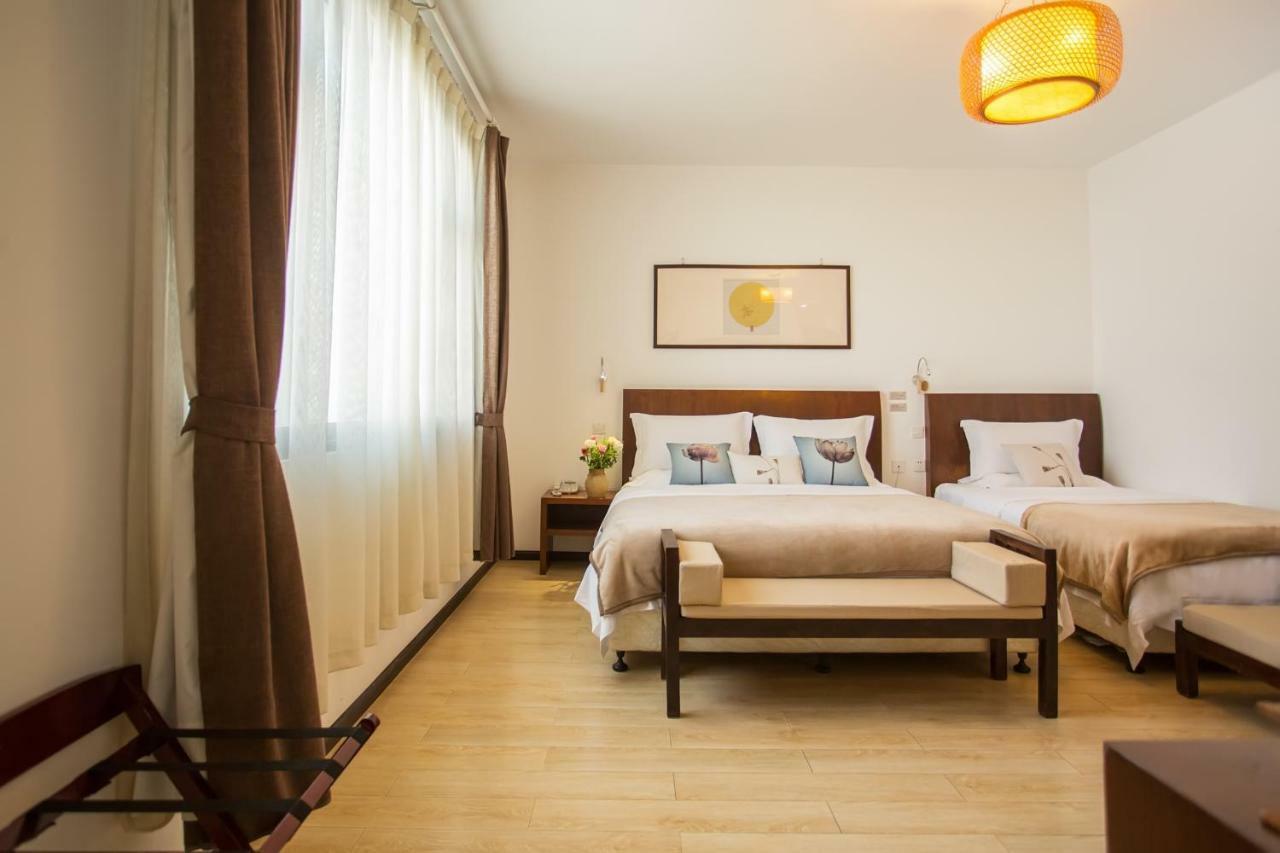 Готель Dali Yanyuan Mountain Retreat Екстер'єр фото