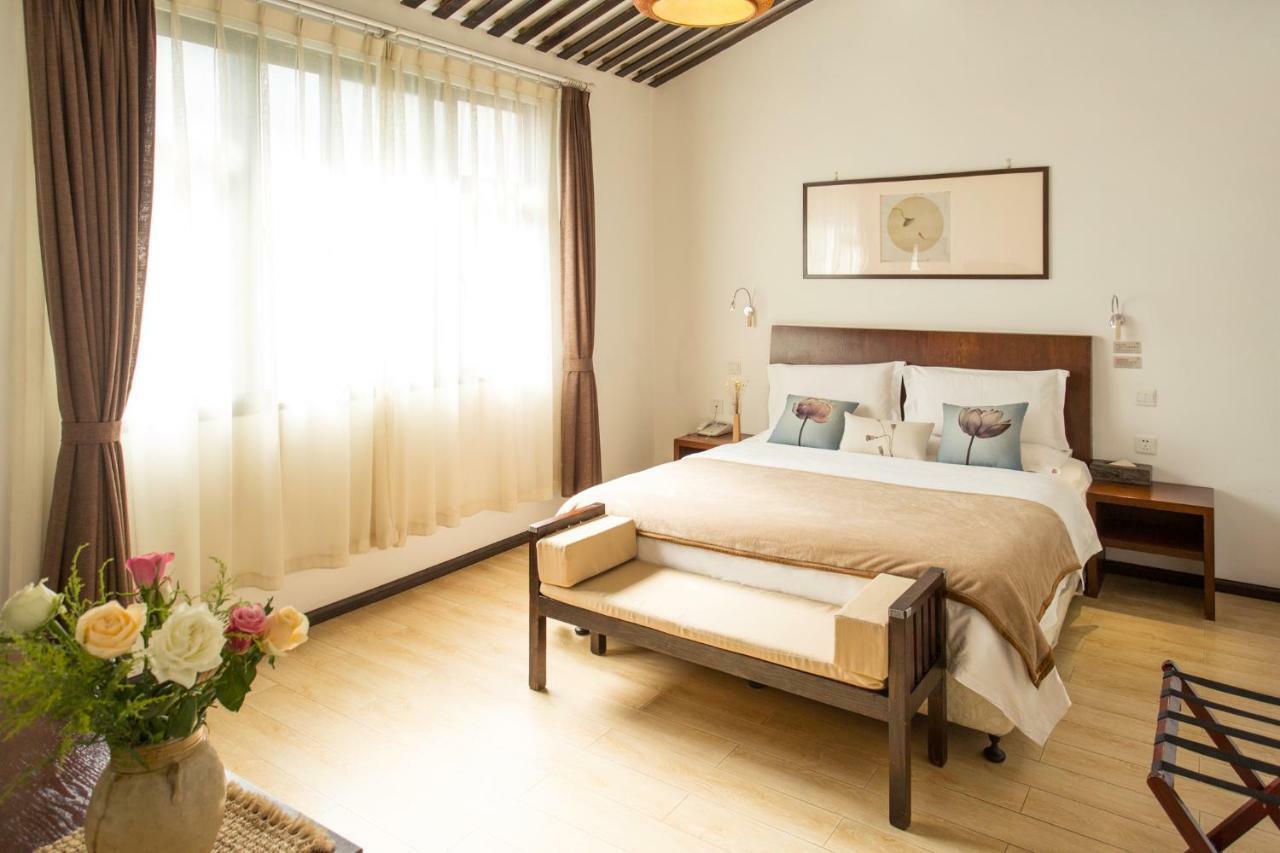Готель Dali Yanyuan Mountain Retreat Екстер'єр фото